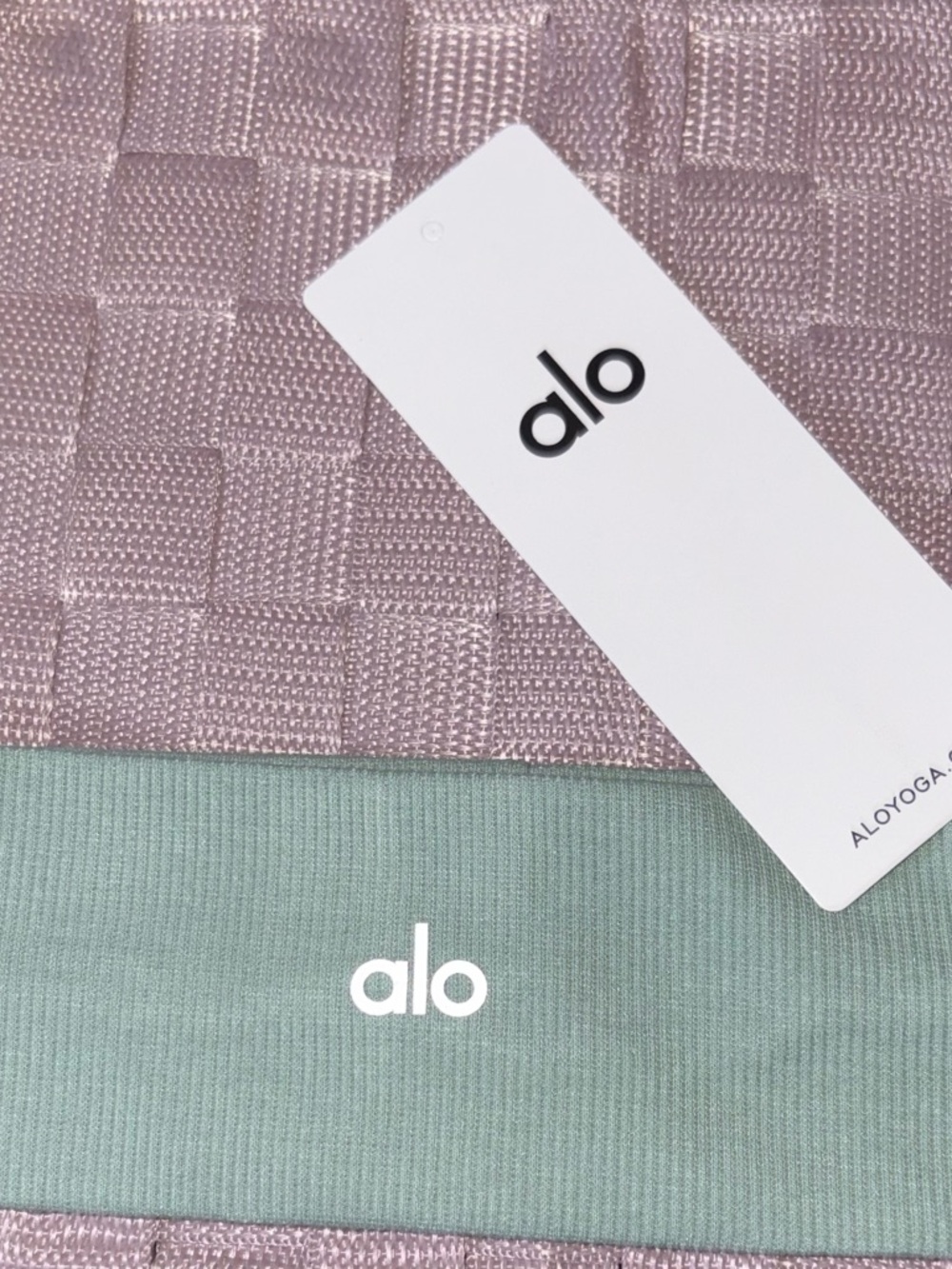 Alo High-Waist Ribbed Leggings in Dusty Rose & Sage